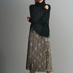 H&M x Morris & Co pleated floral midi skirt